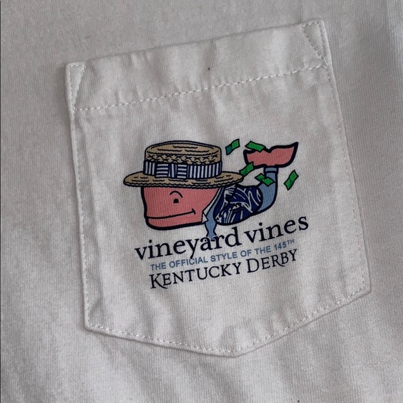 145th Kentucky derby vineyard vines tee small 🎉HP🎉 - Picture 3 of 4